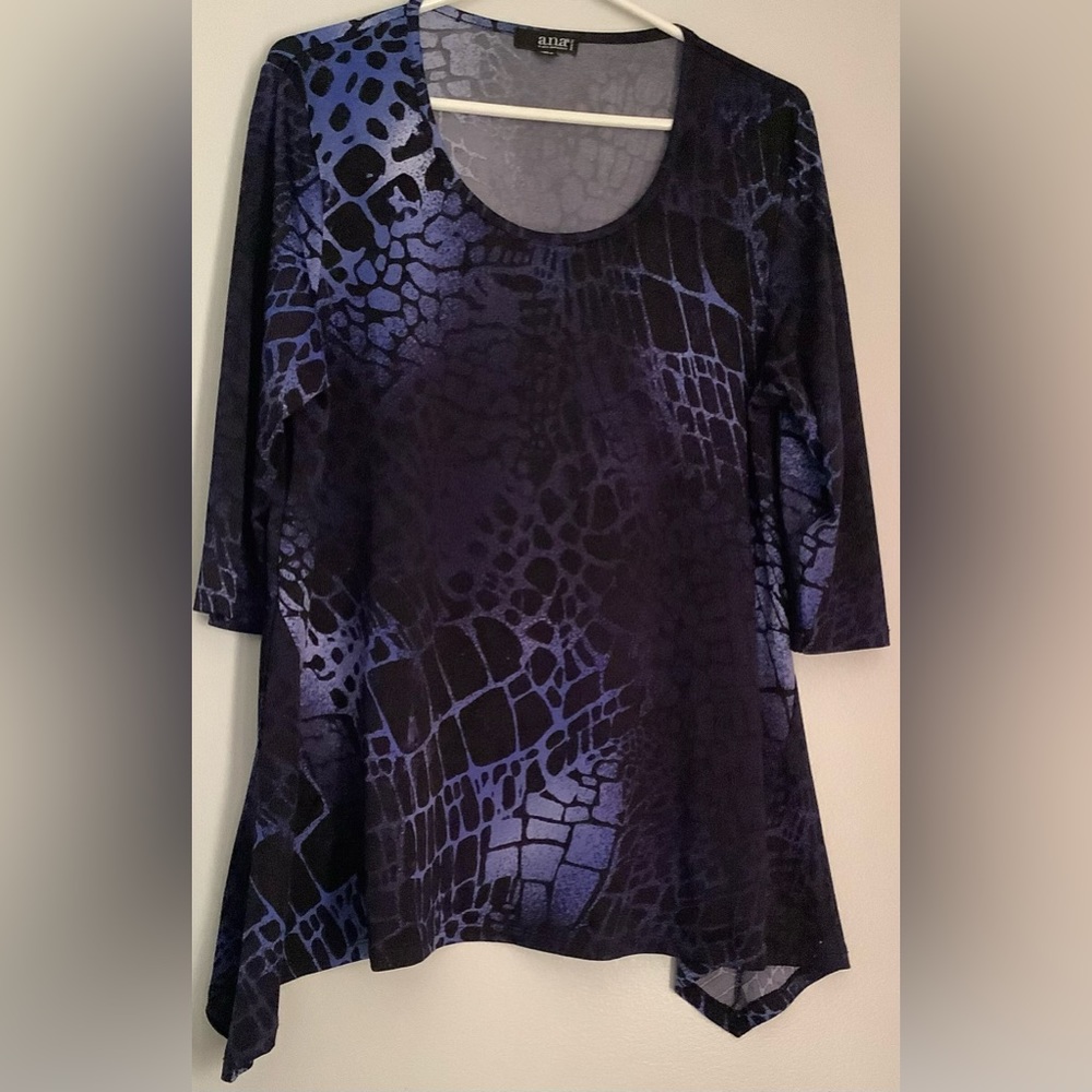 EUC A.N.A. ladies tunic top